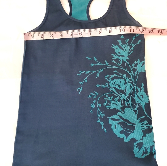 Jockey Tank - Picture 6 of 7